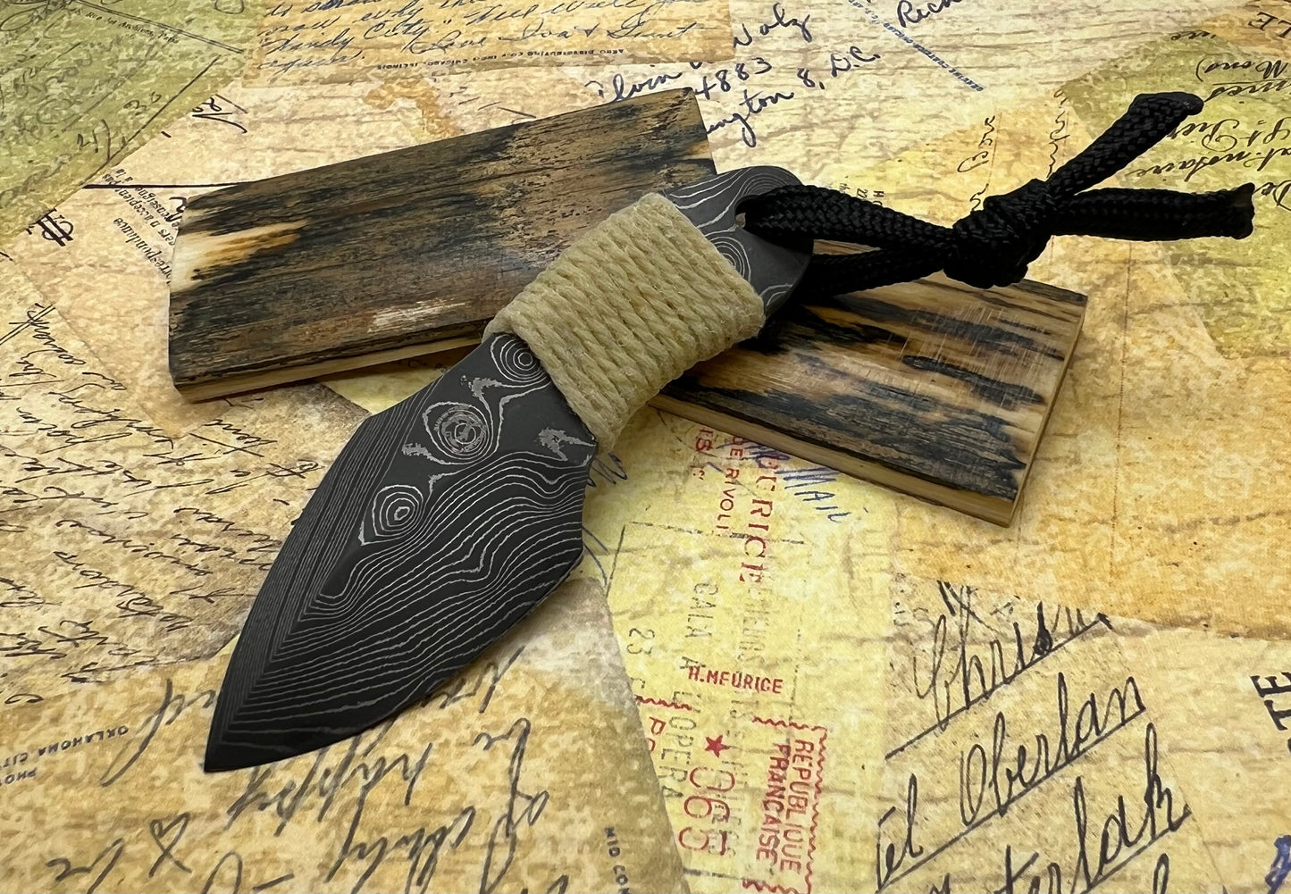 Damascus Pocket Blade