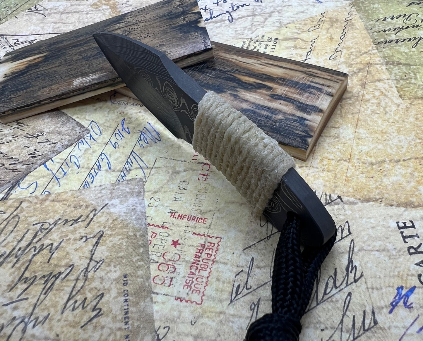 Damascus Pocket Blade