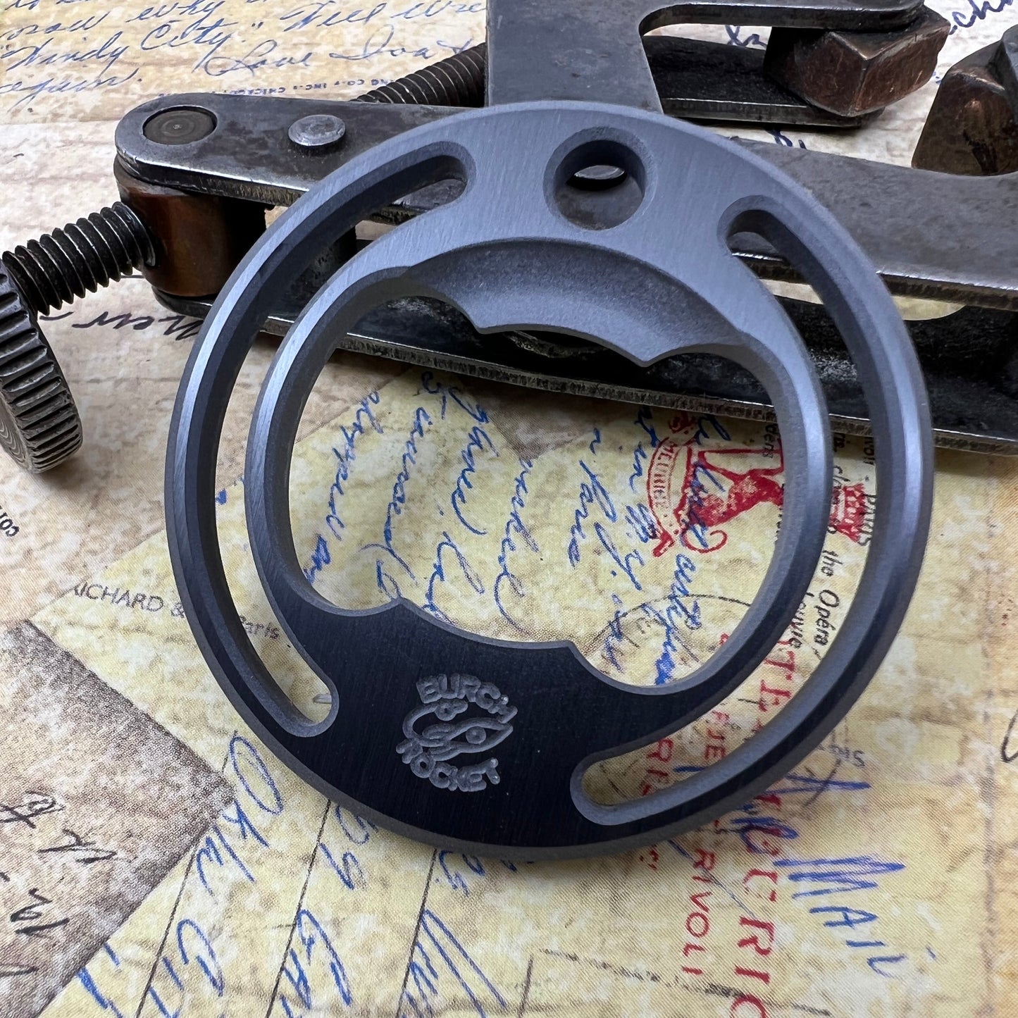 zirc Skeletor "Flying Saucer"