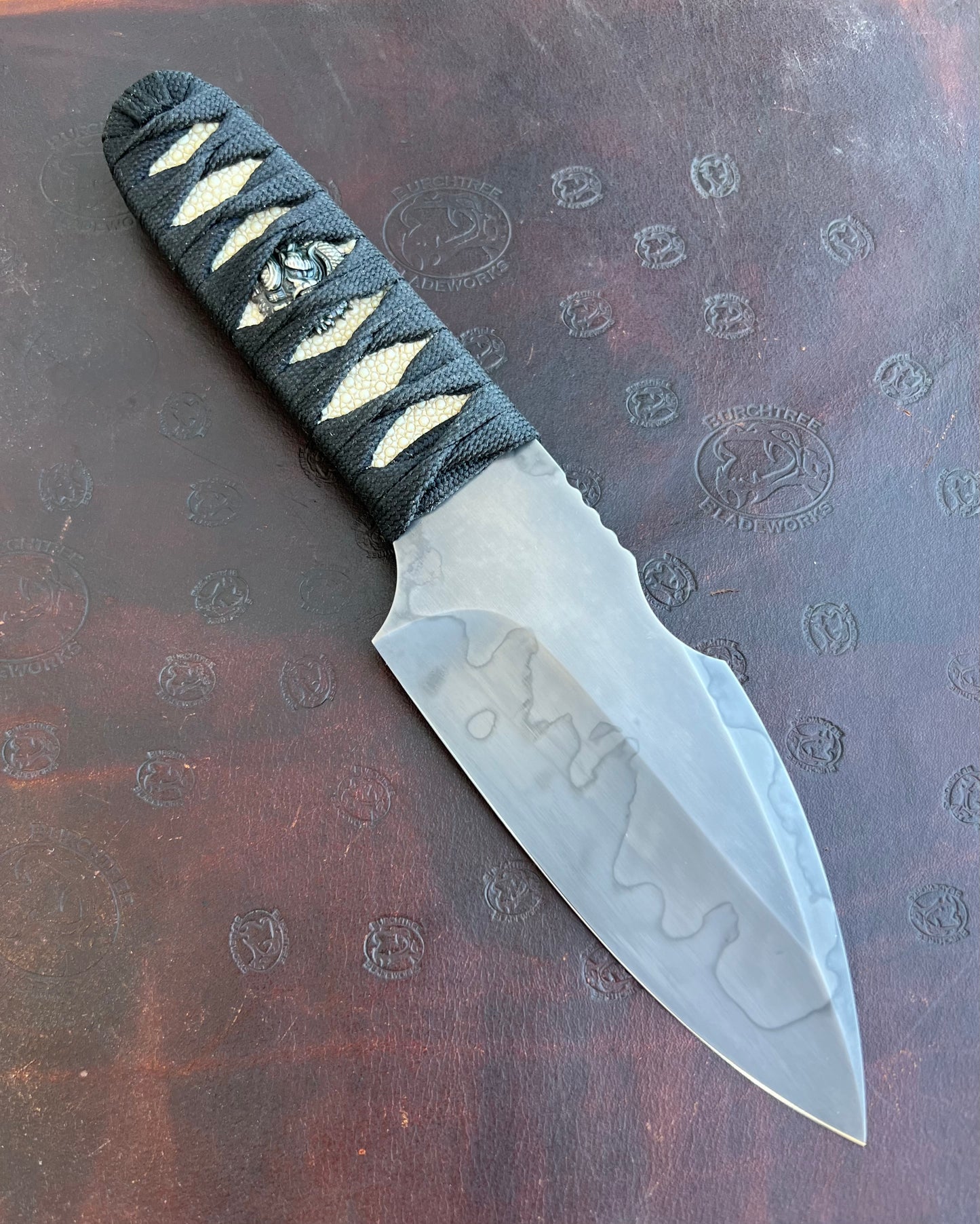Impetus Fixed Blade